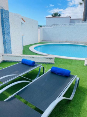 BEATIFUL VILLA DUQUE POOL & PARKING PRIVATE PORIS DE ABONA